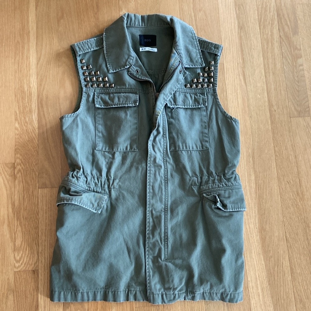 BDG Olive Green Vest w Pockets
